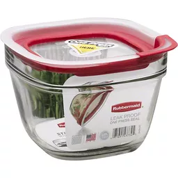 Rubbermaid EasyFindLids 5.5 Cup Food Storage Container, Red